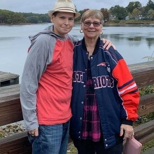 Meet your Posher, Sam